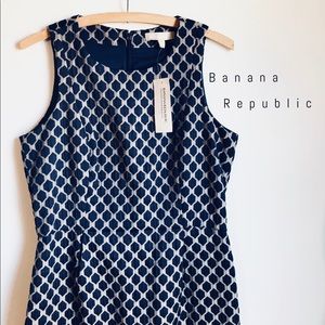 Host Pick | NWT Banana Republic sheath dress NEW