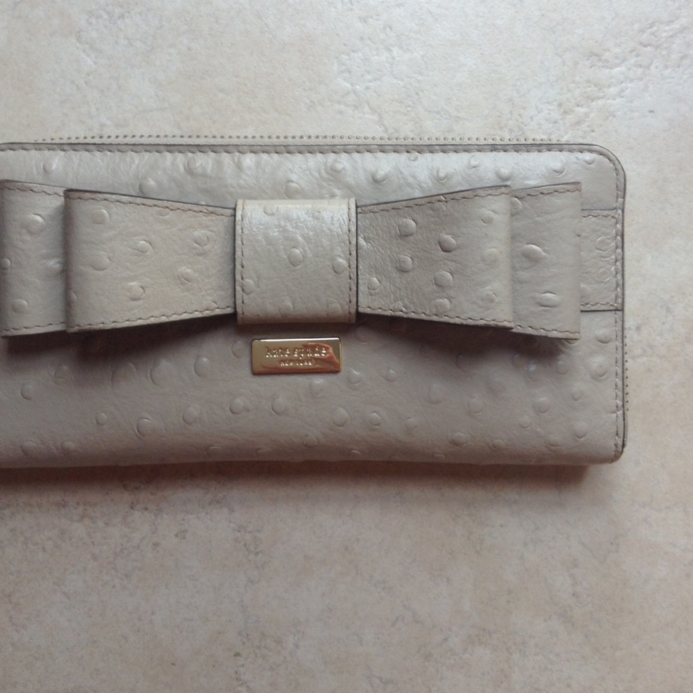 🎀flash sale!! Kate Spade wallet