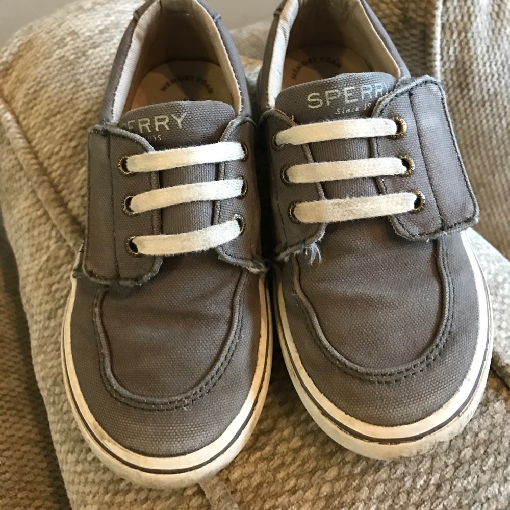 Sperrys size 10