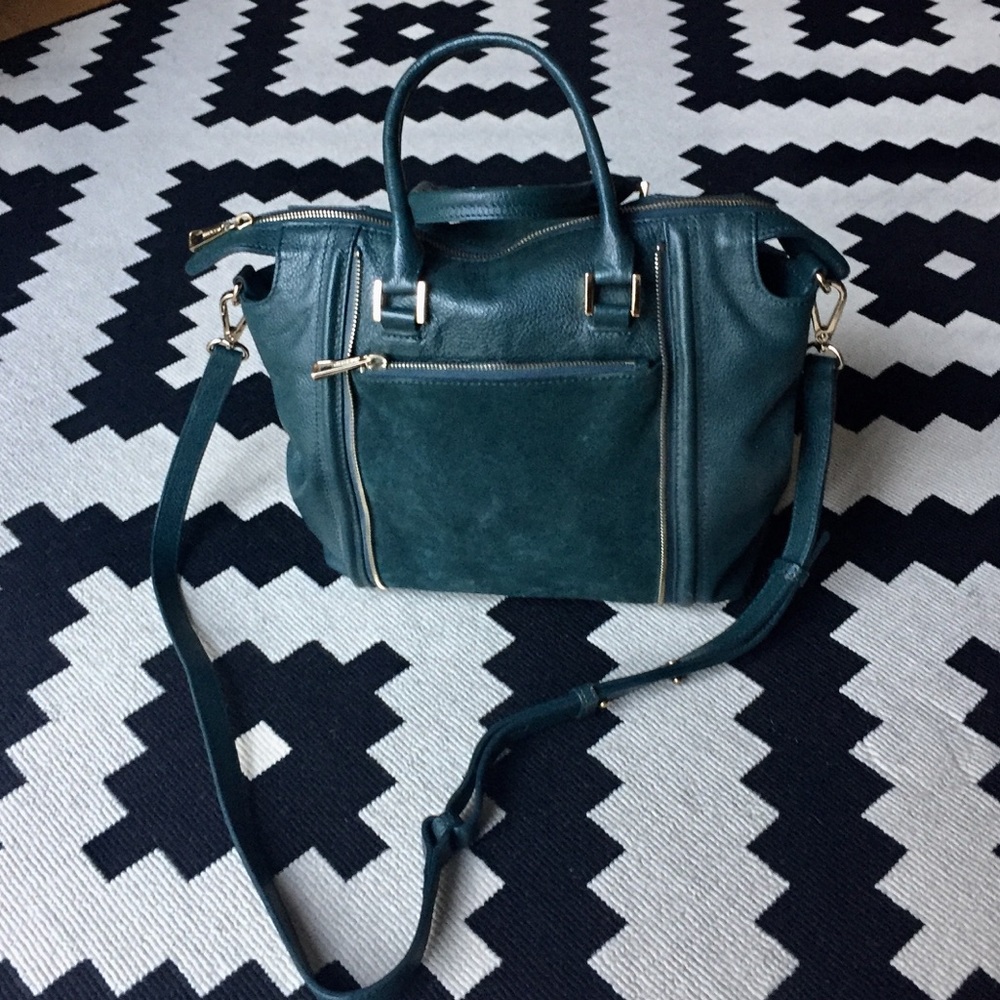 Kelsi Dagger Crossbody Bag