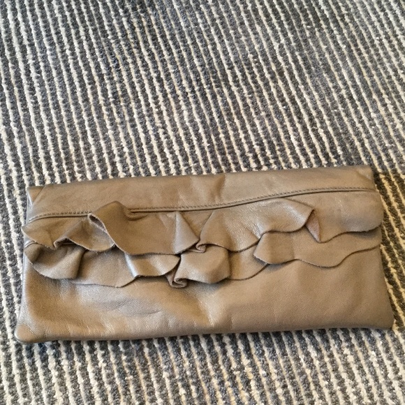 HOBO Handbags - Hobo International clutch handbag
