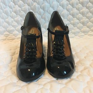 Black Steve Madden Mary Jane ruffle pumps