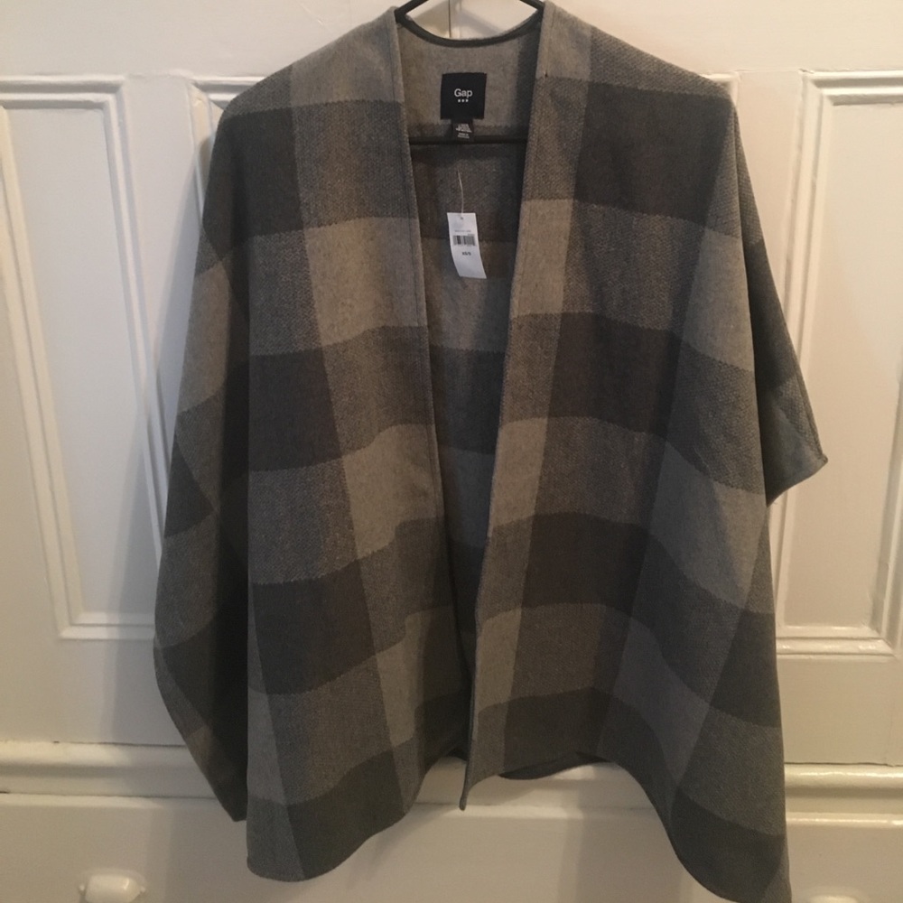 NWT Gap Poncho