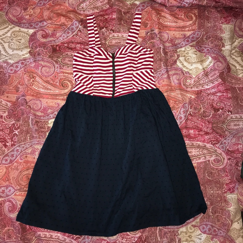 Small Red White and Blue Xhilaration Dress!🇺🇸