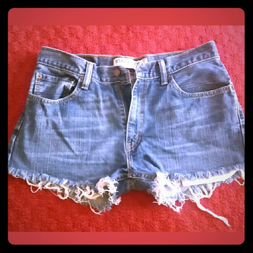 Levis high waisted cut off shorts