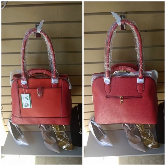 Red bags available.... - Picture 1 of 1