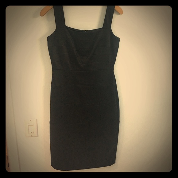 Cache bandage dress - Picture 3 of 3