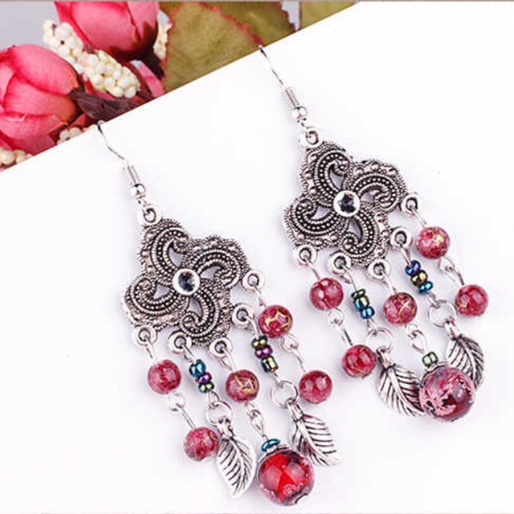 New beaded drop earrings - Picture 1 of 3