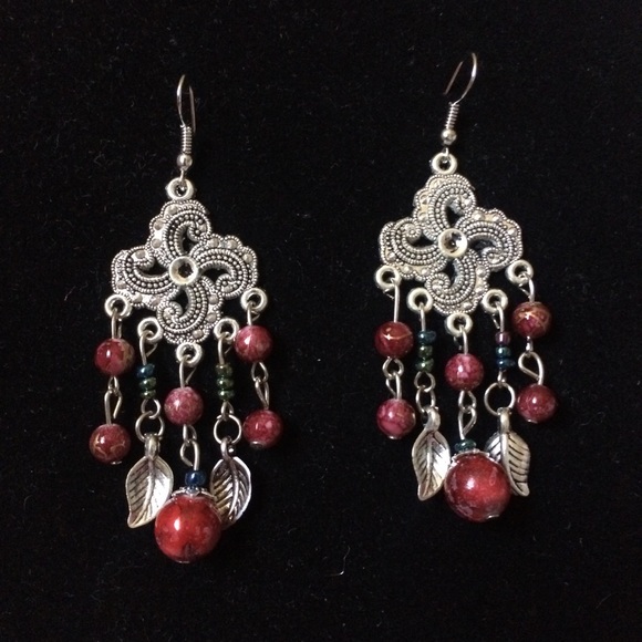 New beaded drop earrings - Picture 2 of 3