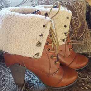 Nine West Booties Faux Fur Lining Sz 7