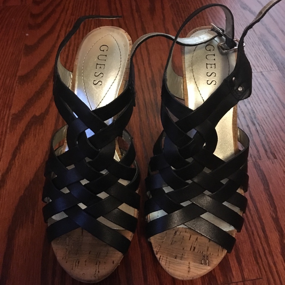 Great condition Guess wedges