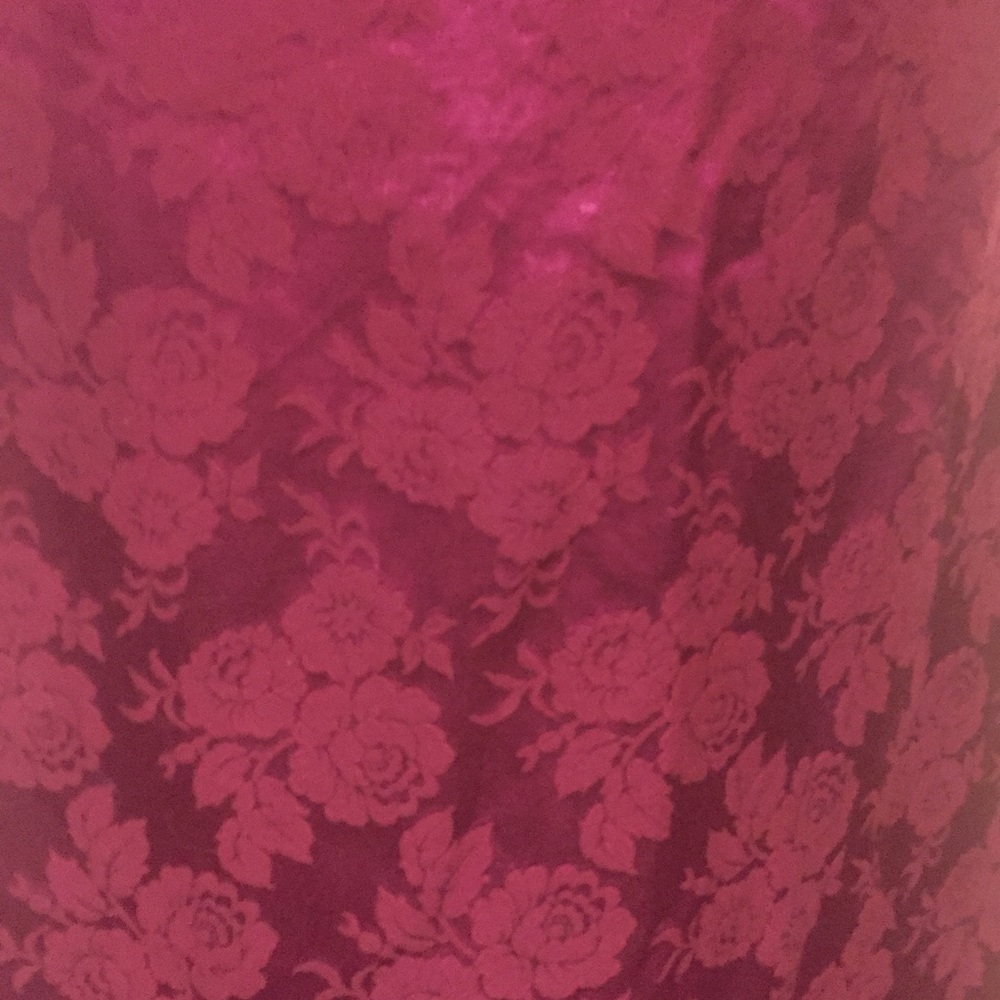 ❌SOLD❌ Handmade Damask Maroon A-Line Floral Skirt - Picture 8 of 8