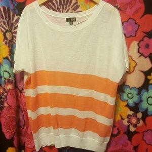 Short sleeved thin sweater