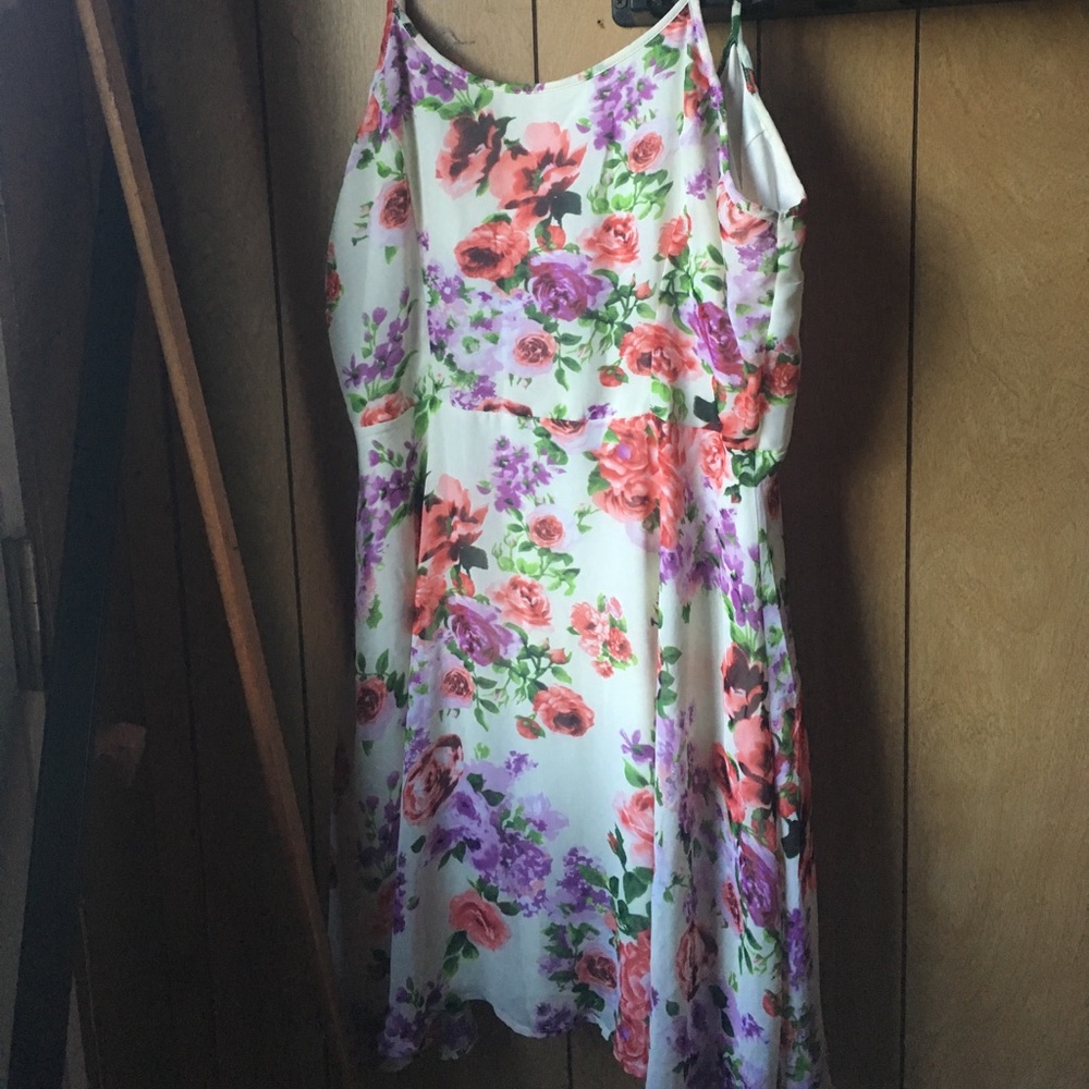 Flowy floral dress