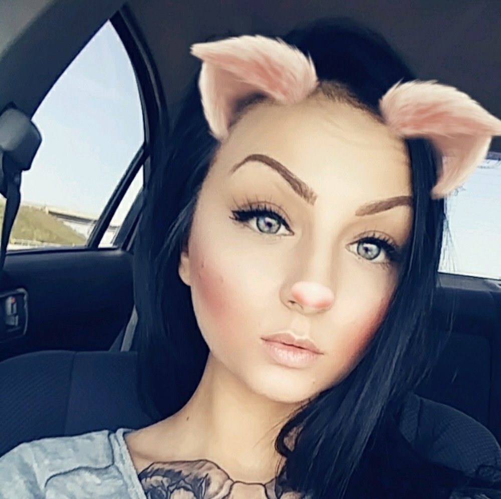 Meet your Posher, Madison