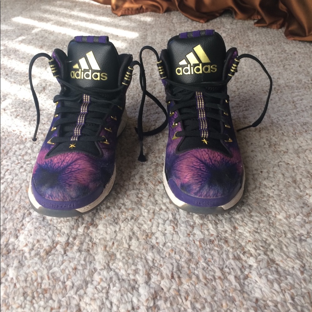 Derrick Rose adidas