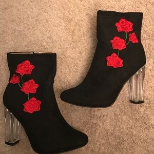 Heel booties
