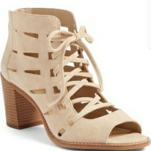 Vincent Camuto Tressa lace up perforated sandal