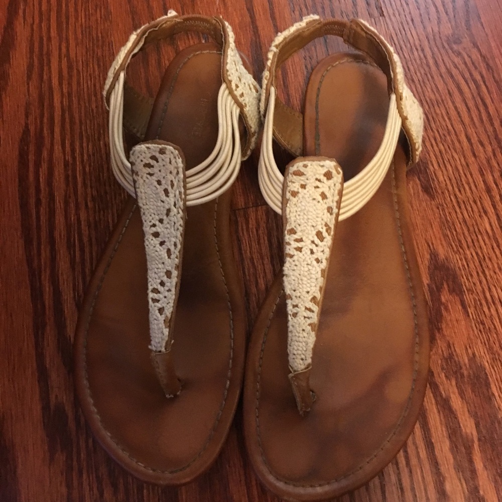 lace sandals