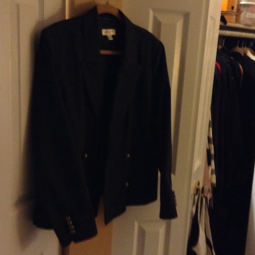 Black pinstripe Isaac Mizrahi blazer
