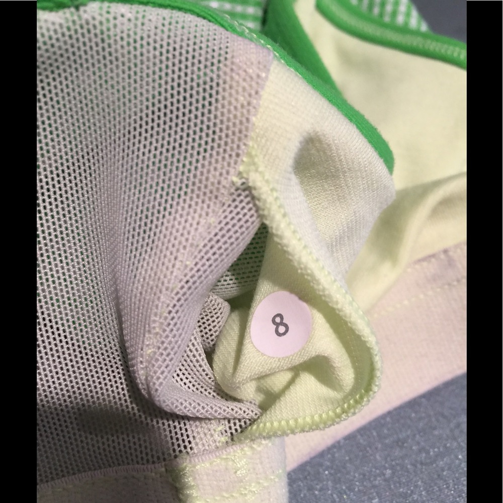 Lululemon Tank - Picture 4 of 4