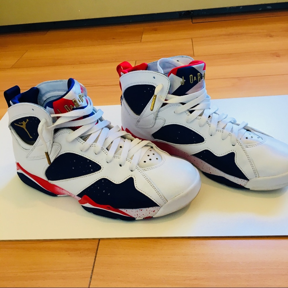 Air Jordan Red White and Black