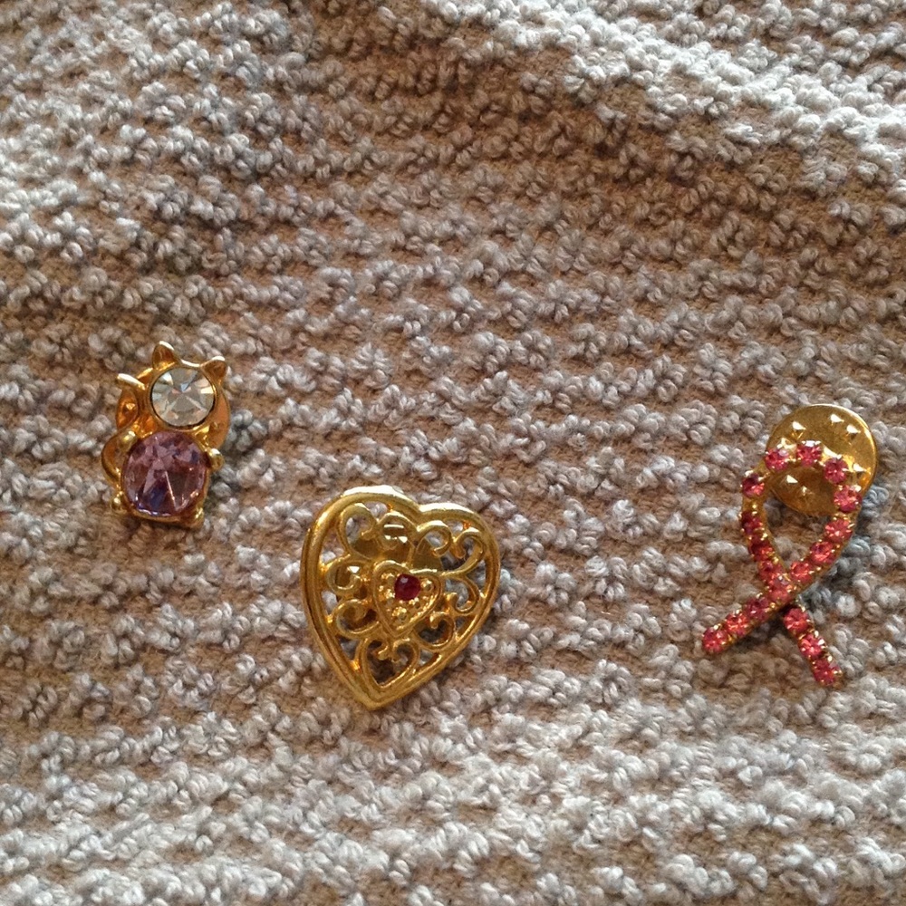 Lapel pins