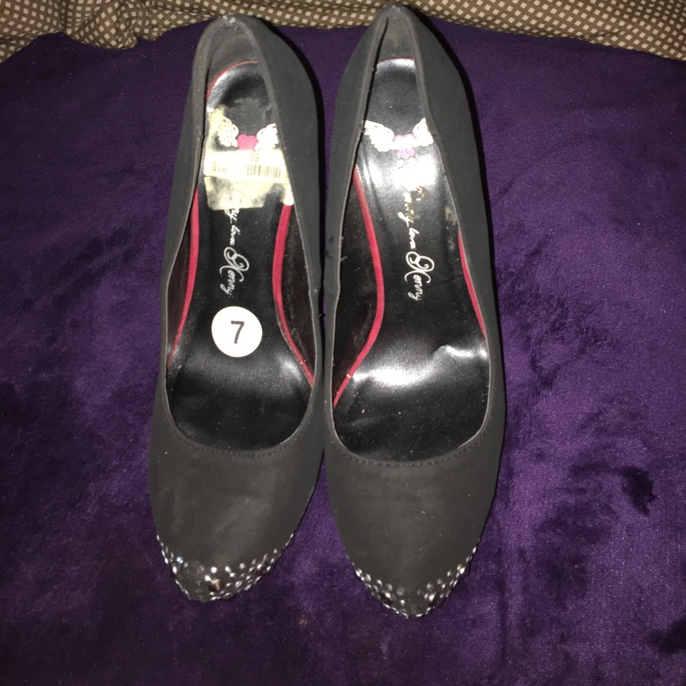 Black Closed Toed Heels