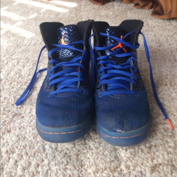 Nike Jordan's for boys - Picture 2 of 3