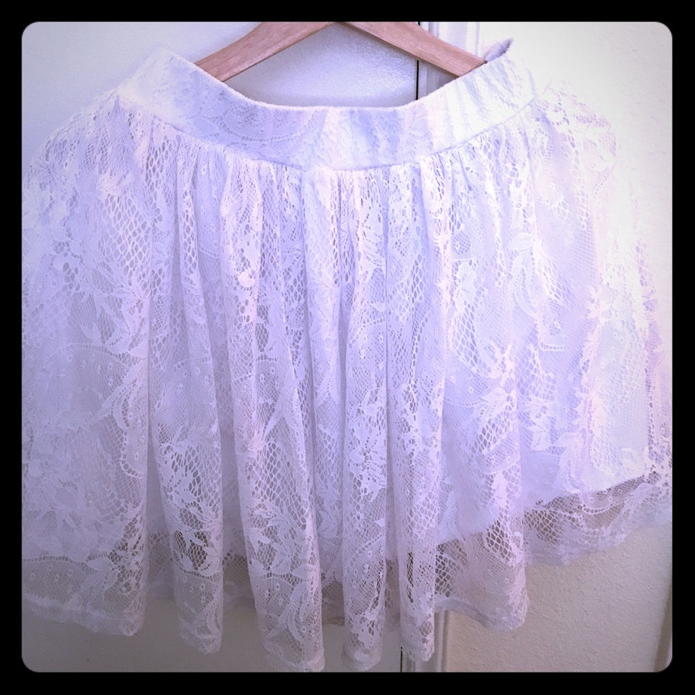 White net skater skirt