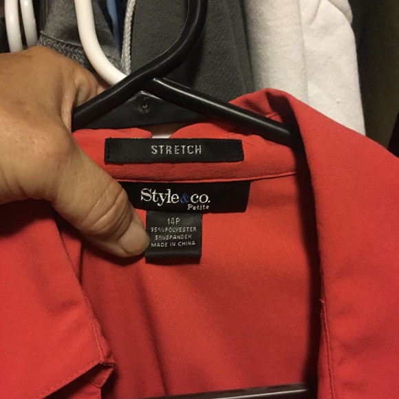 Ladies button down blouse - Picture 3 of 3