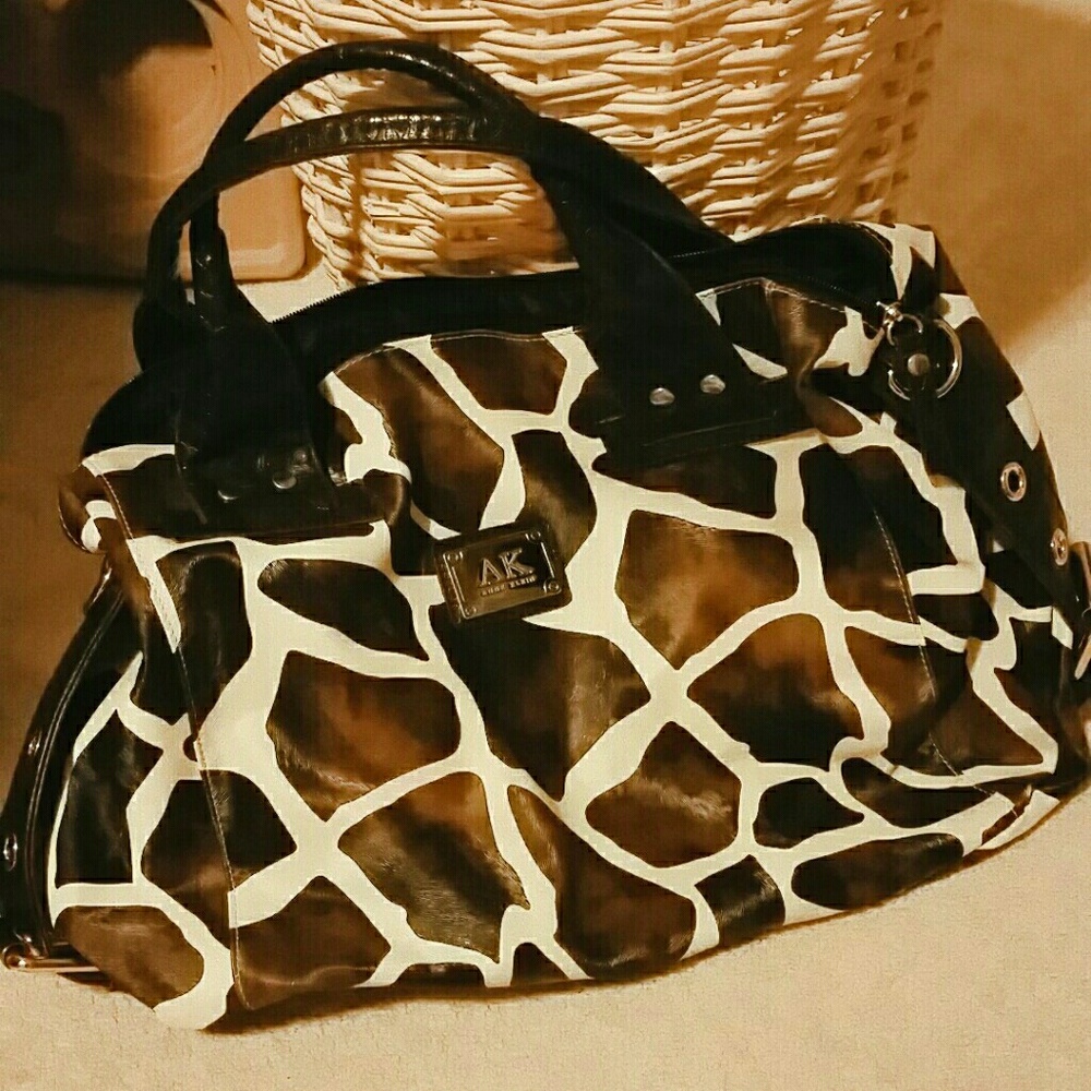 FINAL Anne Klein Fall Giraffe HandBag