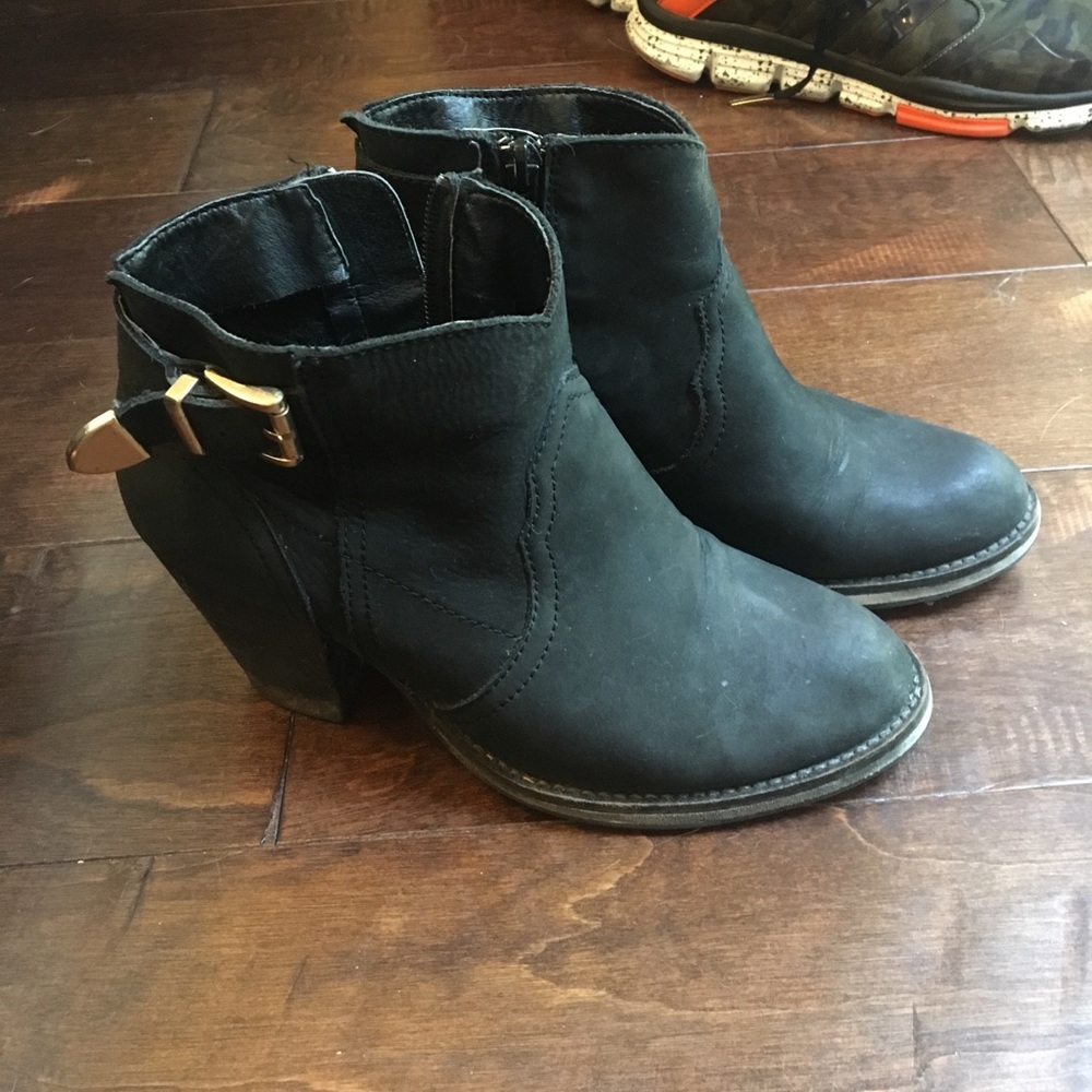 Steve Madden ankle boots
