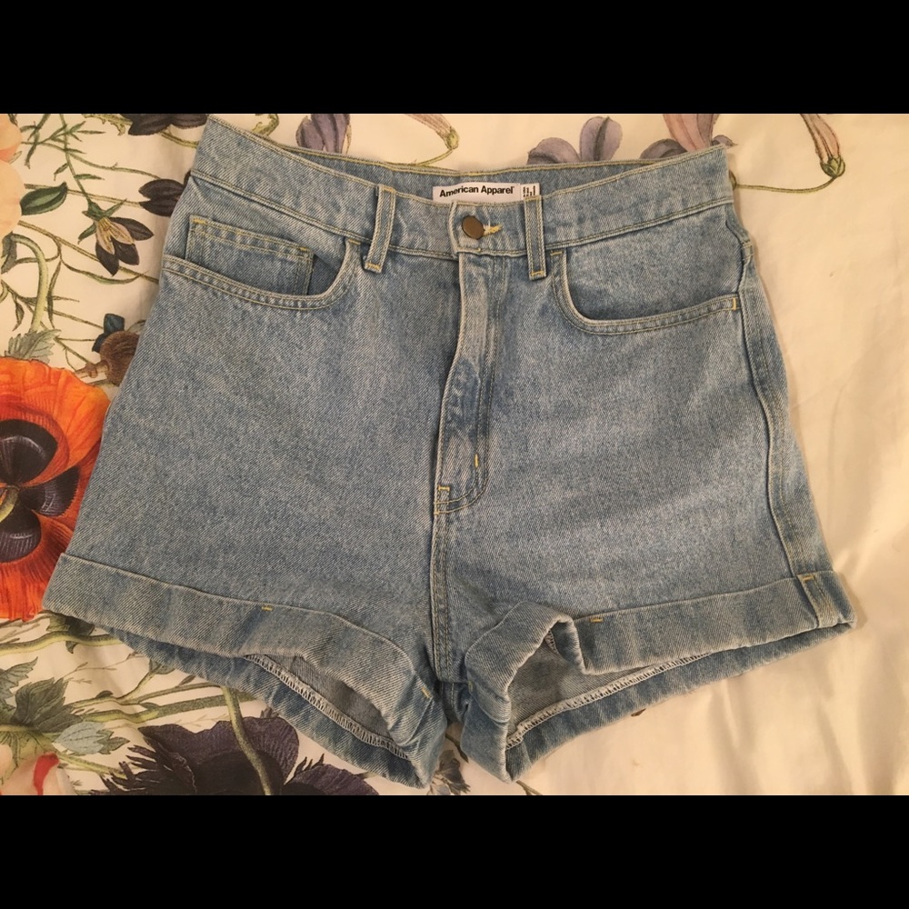 American apparel Jean short jorts!