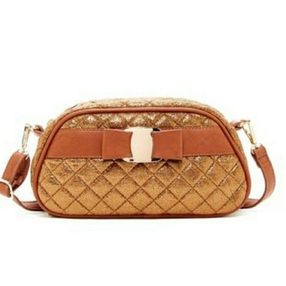 Pink Haley crossbody quilted bag great fall color