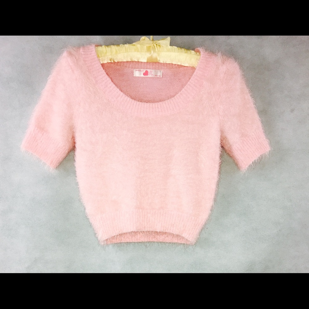 Pink fuzzy American Apparel short sleeve top