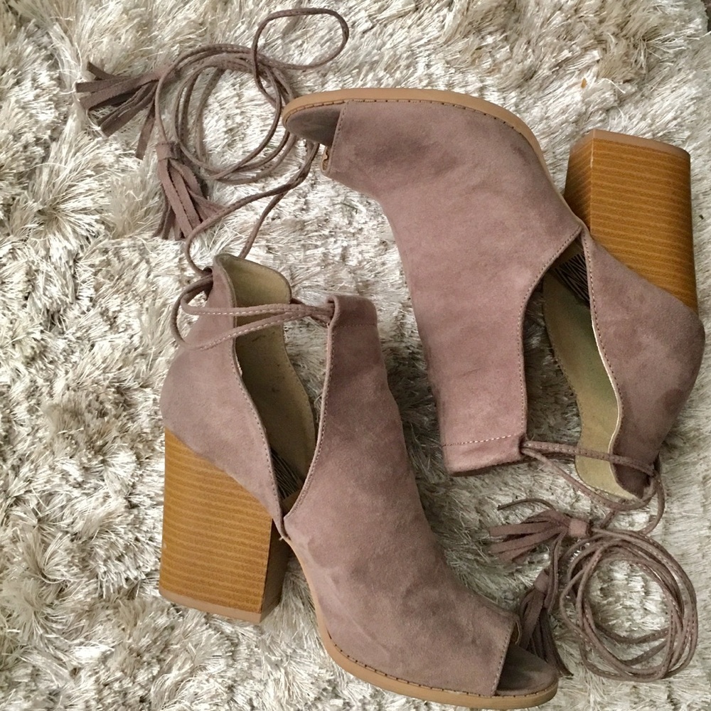 Qupid Open Toe Heel