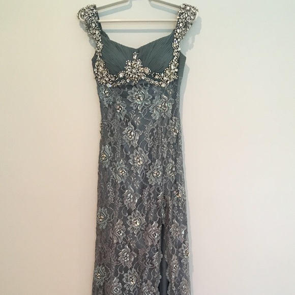 Prom/Evening Terani Couture gown - Picture 1 of 7