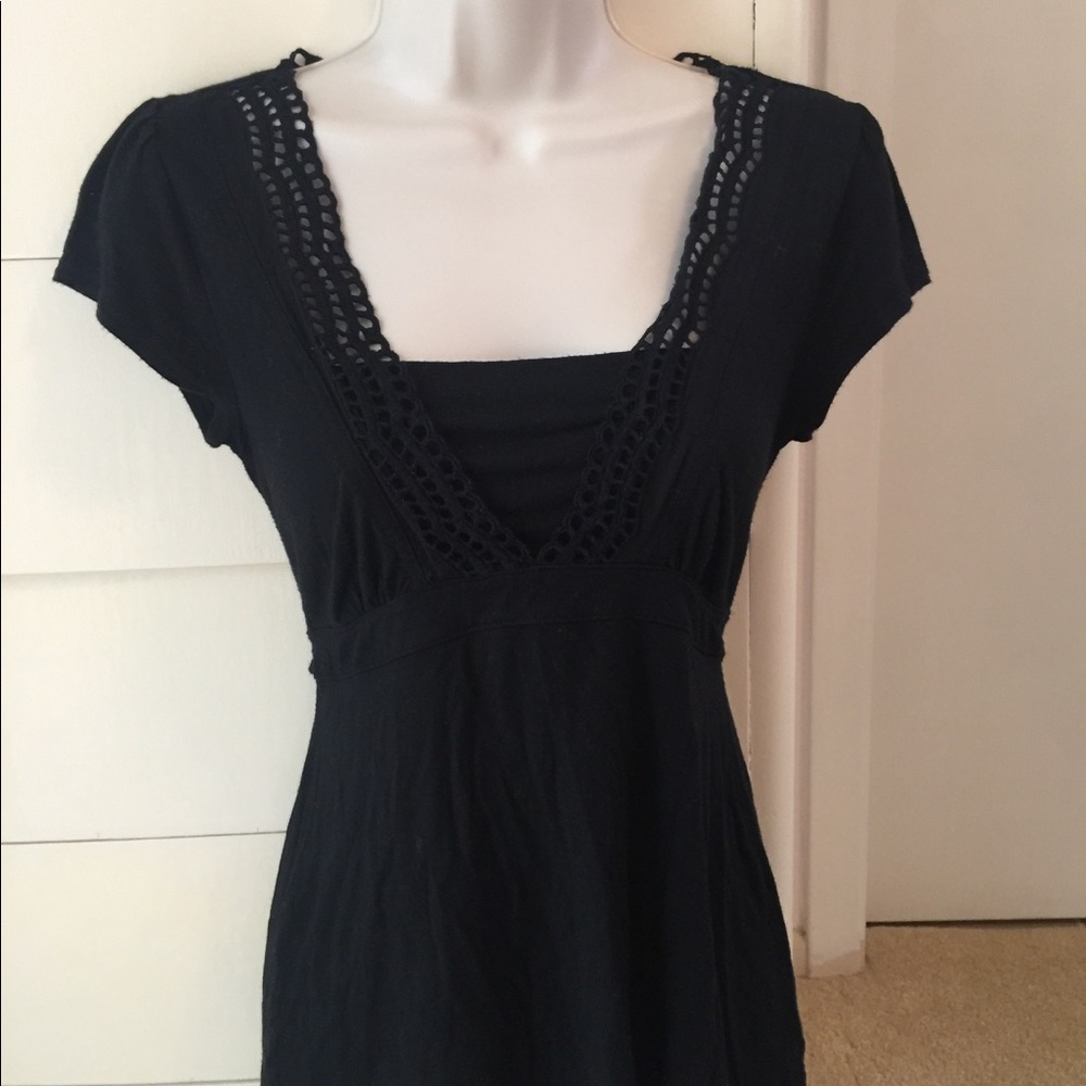 Banana Republic scalloped Lace top