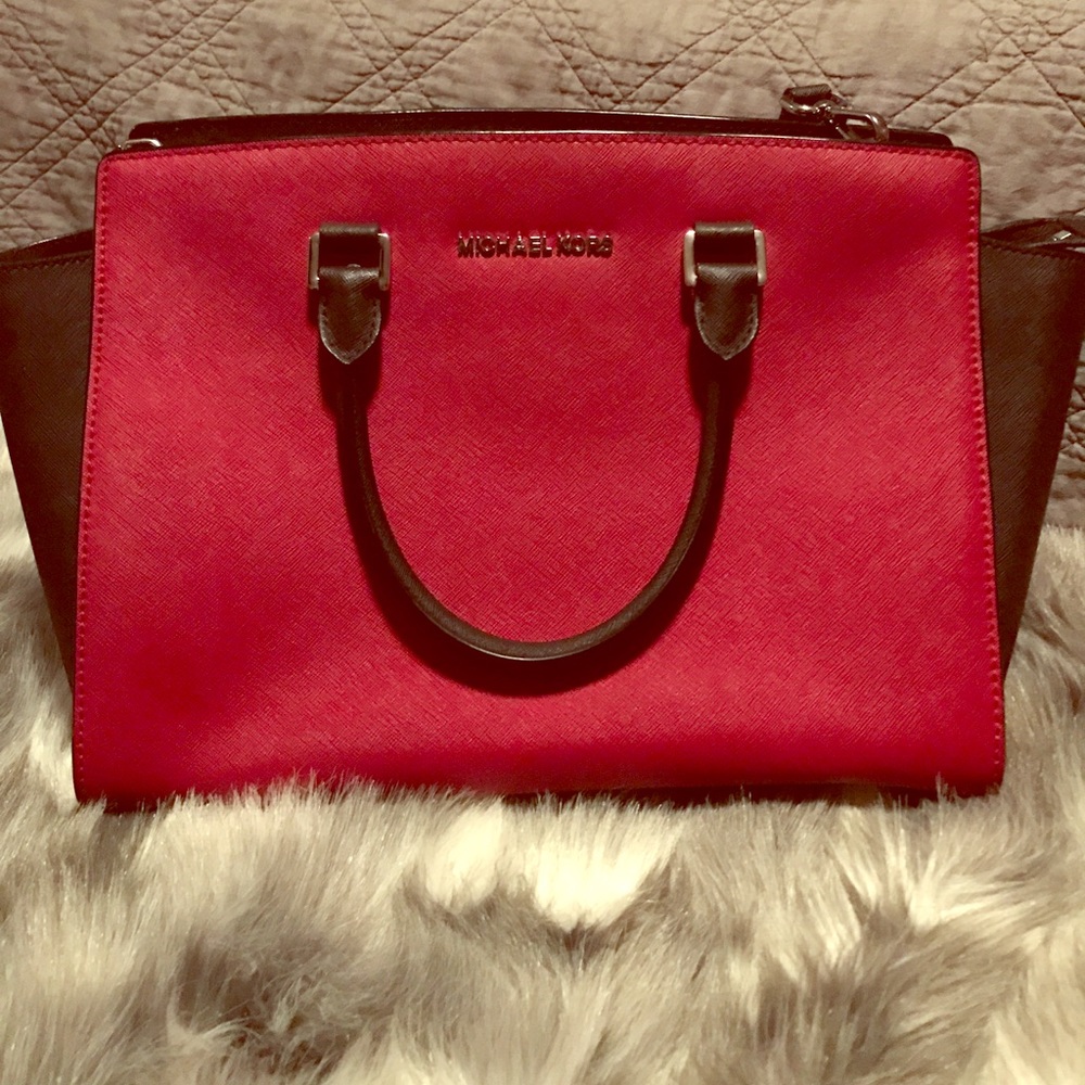 Michael kors purse