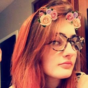 Meet your Posher, Leeann