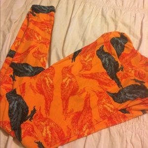 HALLOWEEN ONE SIZE LULAROE RAVEN LEGGINGS