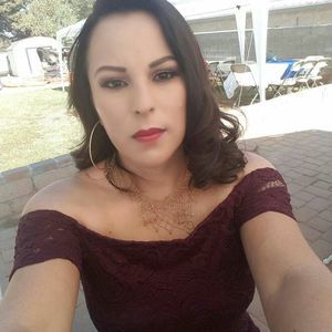 Meet your Posher, Edith