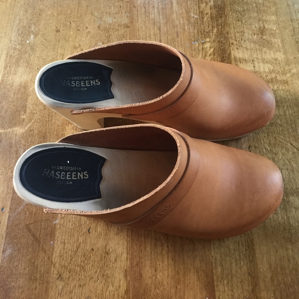 Tan Swedish Hasbeen Clogs