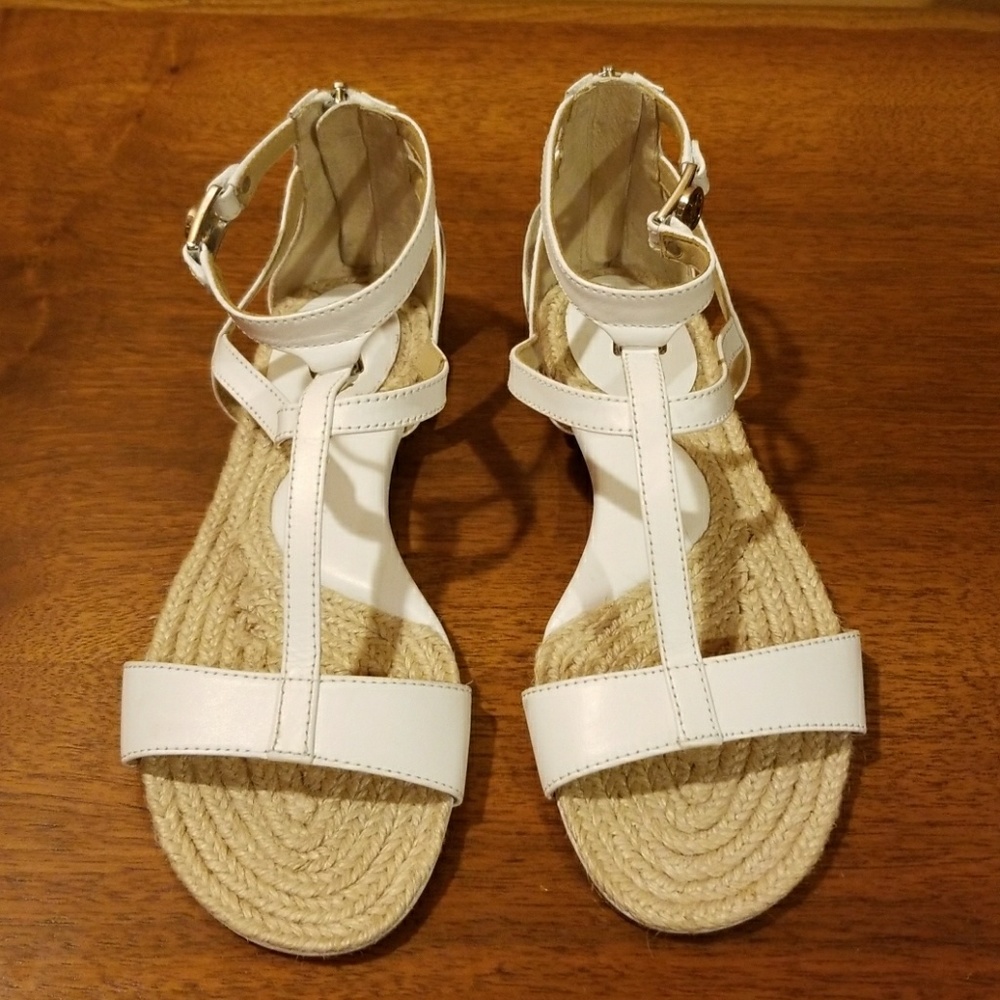 Michael Kors Women's  Sandal Size 5