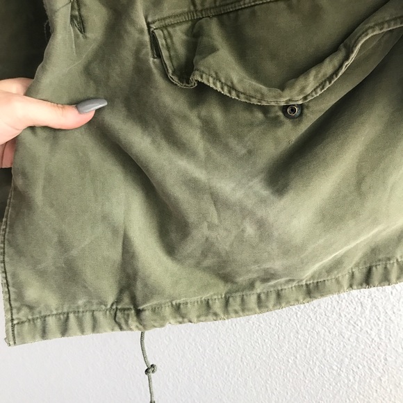 Reformation • Olive Cargo Jacket Shearling Sleeves - Picture 5 of 8