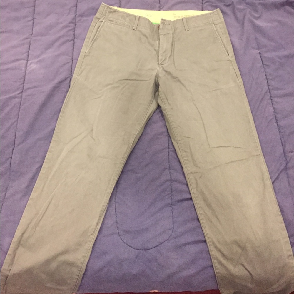 Gap lived in straight fit khaki pants