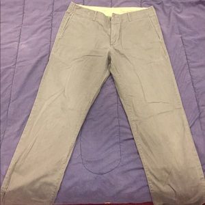Gap lived in straight fit khaki pants