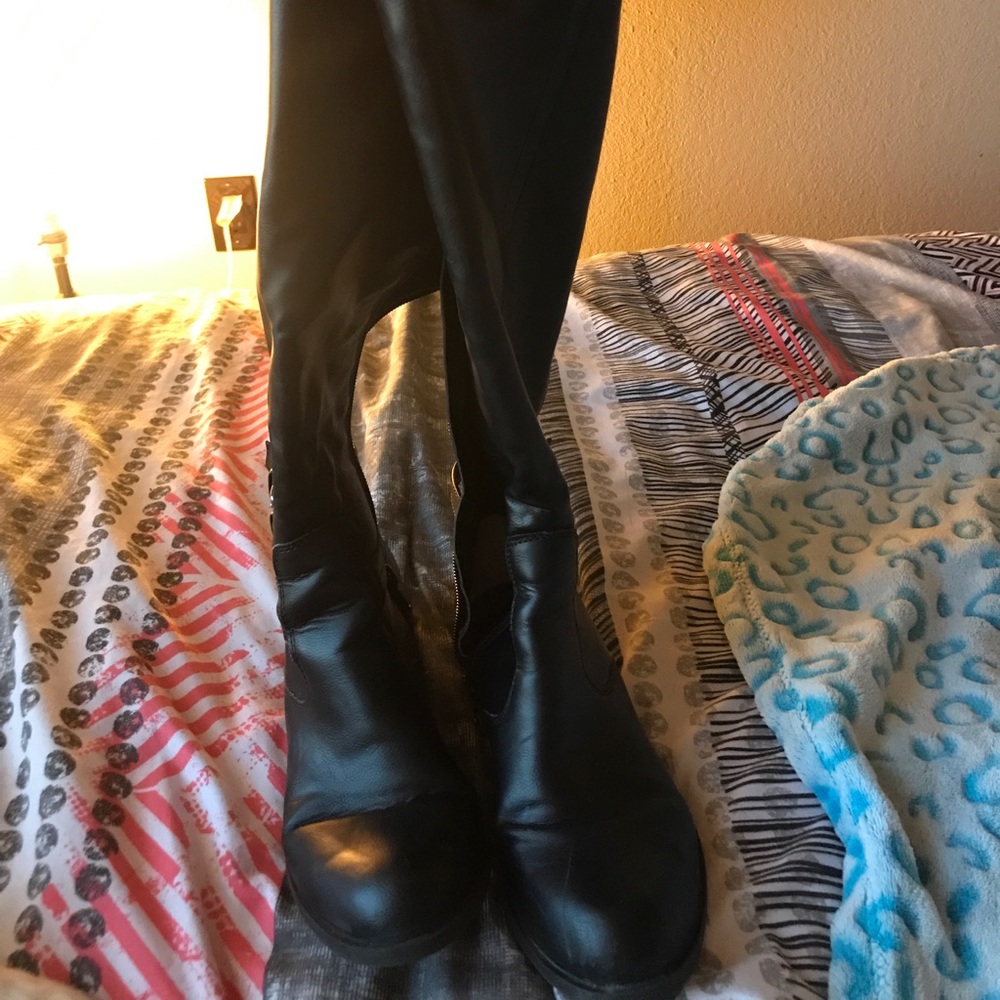 Cathy Jean Black leather Boots