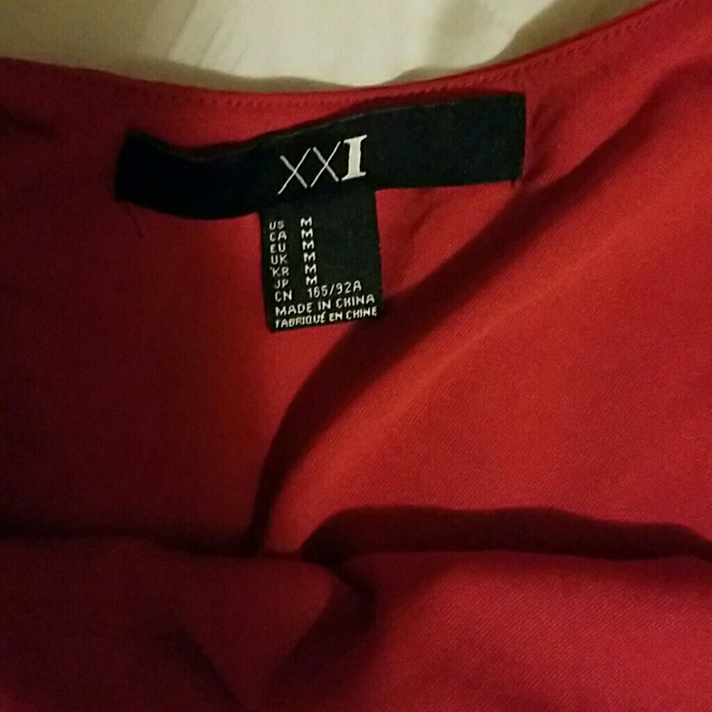 Dress - Picture 2 of 2